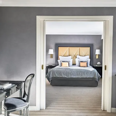 Barriere Le Majestic Hotel
